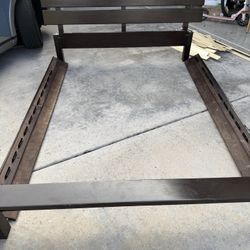 Sold Wood Queen Size Bed frame - Great Condition, Compete Set