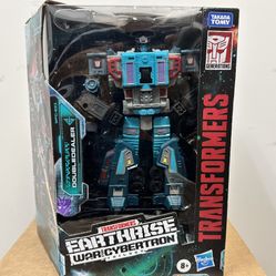 TRANSFORMERS EARTHRISE WAR FOR CYBERTRON DOUBLEDEALER
