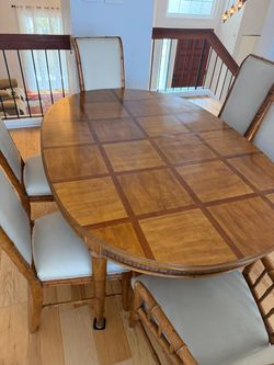 Bamboo table - 6 chairs, 2 leaves. Includes cover.