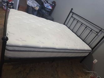 Queen bed