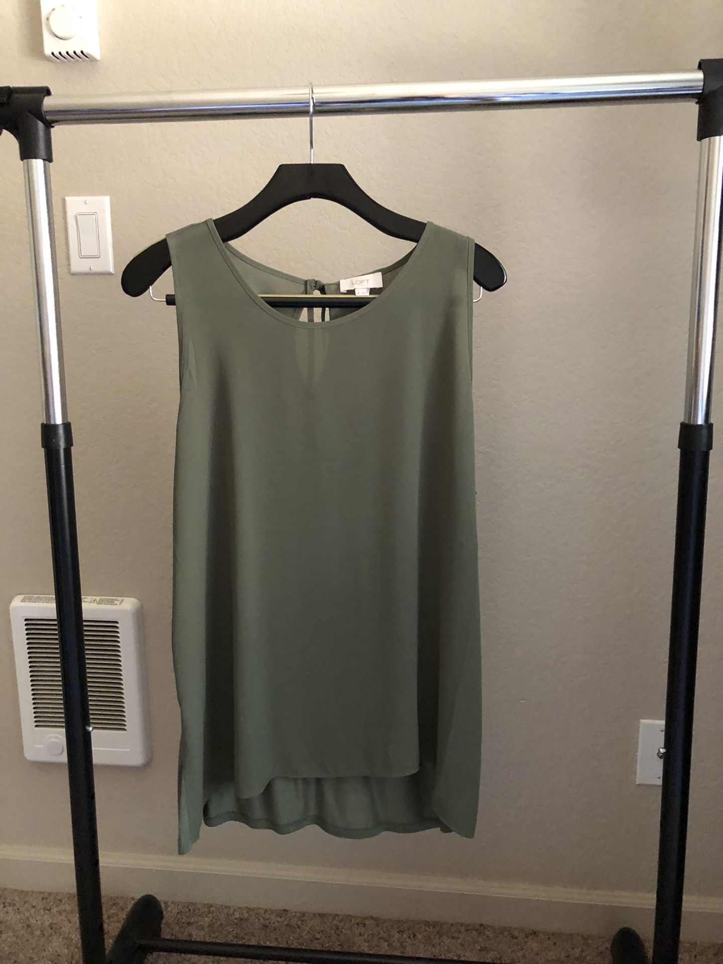 Loft Lightweight Sleeveless Blouse