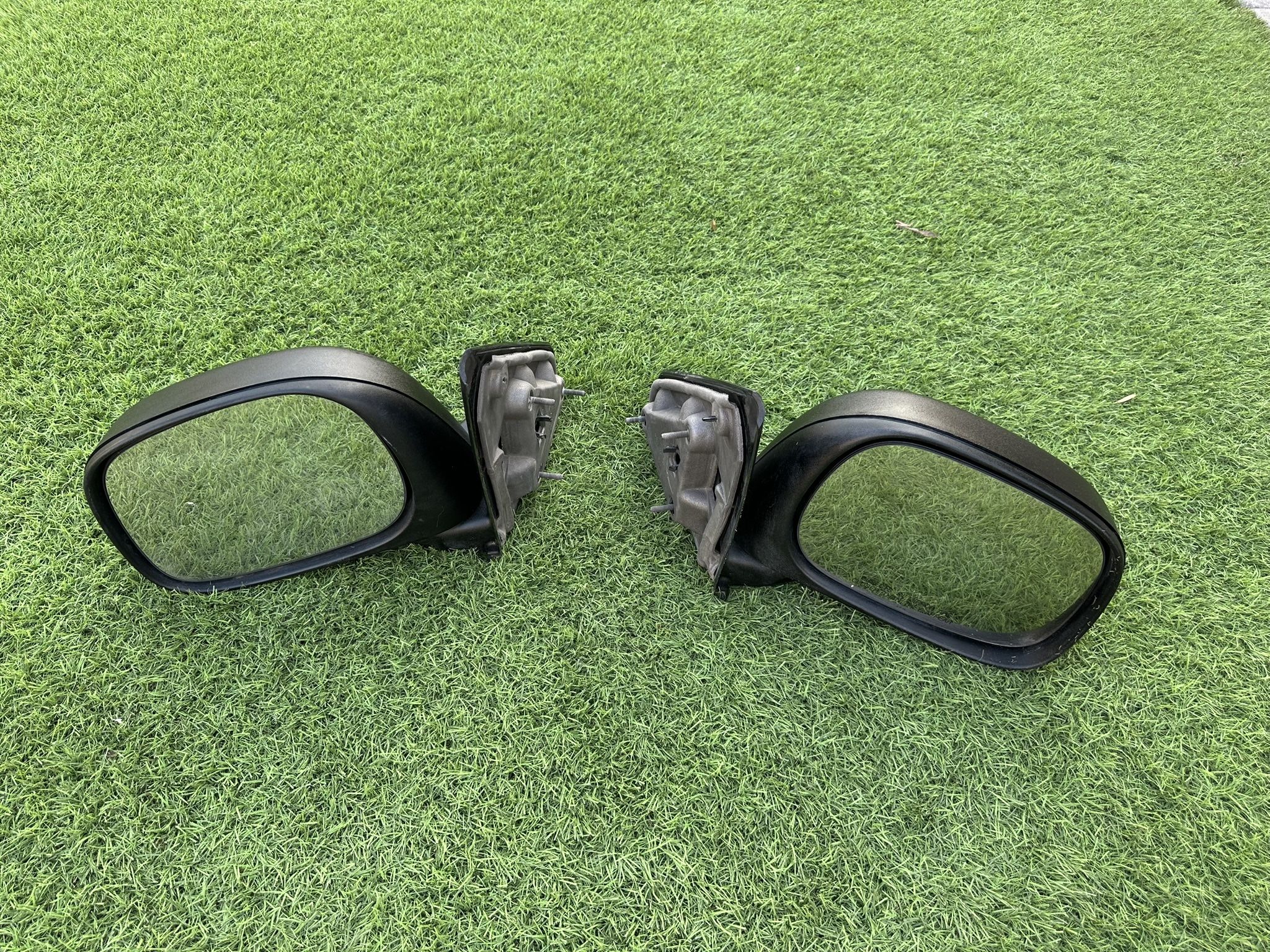 Dodge Ram 1500 Door Mirror 2002-2008, Dodge Ram 2500 Door Mirror 2003-2009, $60 Each Side