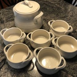 Soup Toureen And 6 Bowls