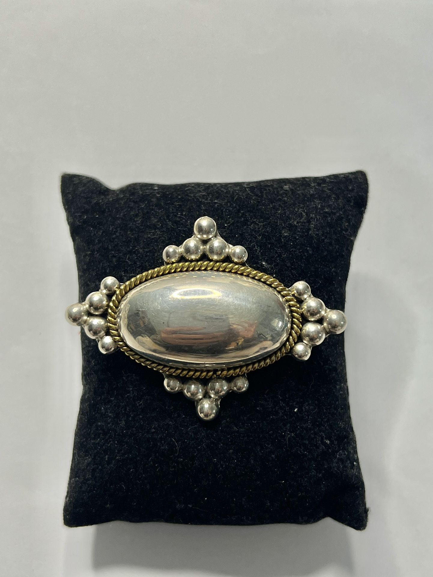 vintage 925 sterling silver pin or brooch 