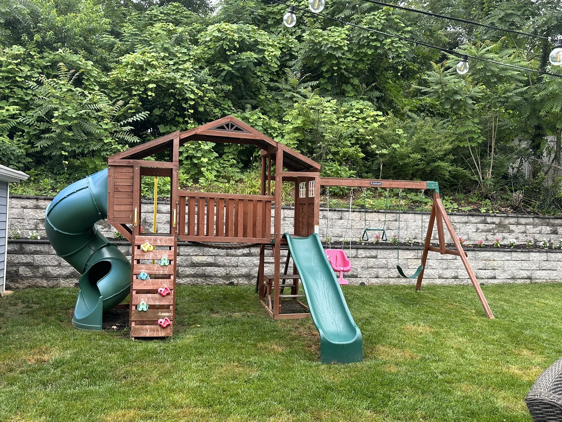 Play Set For FREE