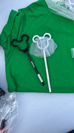 Mickey & Minnie (Bride & Groom) Pens