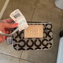 Brand New Coach Wristlet 