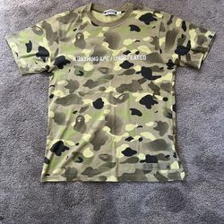 Bape X UNDEFEATED Tee Olive Gradation Camo 🪖