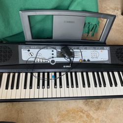 Yamaha Keyboard
