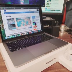 Apple MacBook Pro , Touchbar, 18