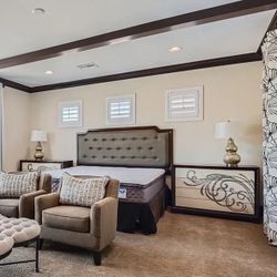 King Bed Frame With Dressers And Lamps