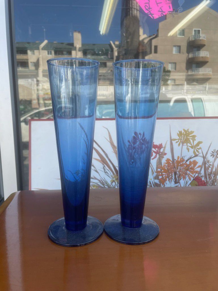 Vintage Pair Of Blue Pilsner Beer Glasses Glass Set 