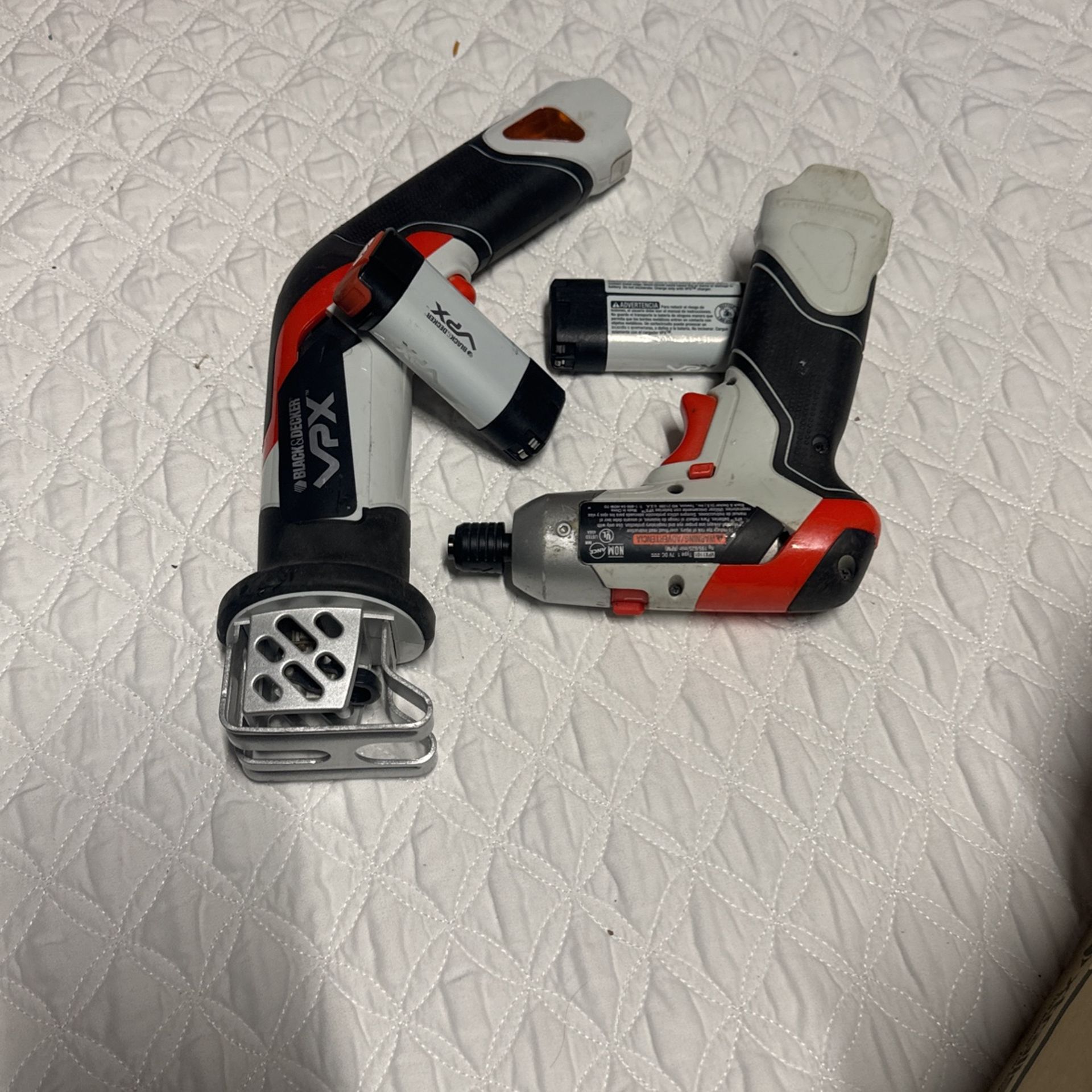 Black Decker Lot VPX 7V Drill Driver Reciprocating Saw Flashlight Charger Lot