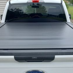 Retrax Retractable Truck Hero Aluminum Bed Cover