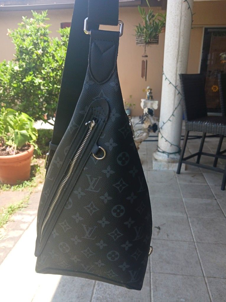 Louis Vuitton Crossbody Bag
