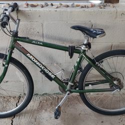 Mongoose Alta Mens Mountain Bike 