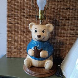 Vintage Metlox Bear Child's Lamp