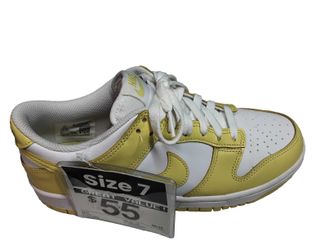 Nike Fb9109-126 Yellow