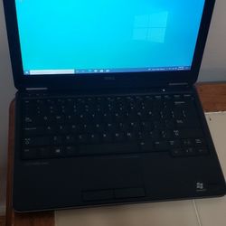 Dell Latitude E7240 Intel I5 2.30 Ghz 128 SSD  8Gig Ram  Webcam 