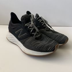 New Balance Men’s Size 8
