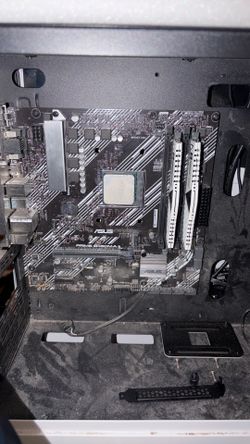 Pc Parts / Monitor
