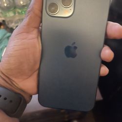 iPhone 12 Pro Max . iPhone 7 Plus