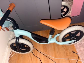 Balance bike
