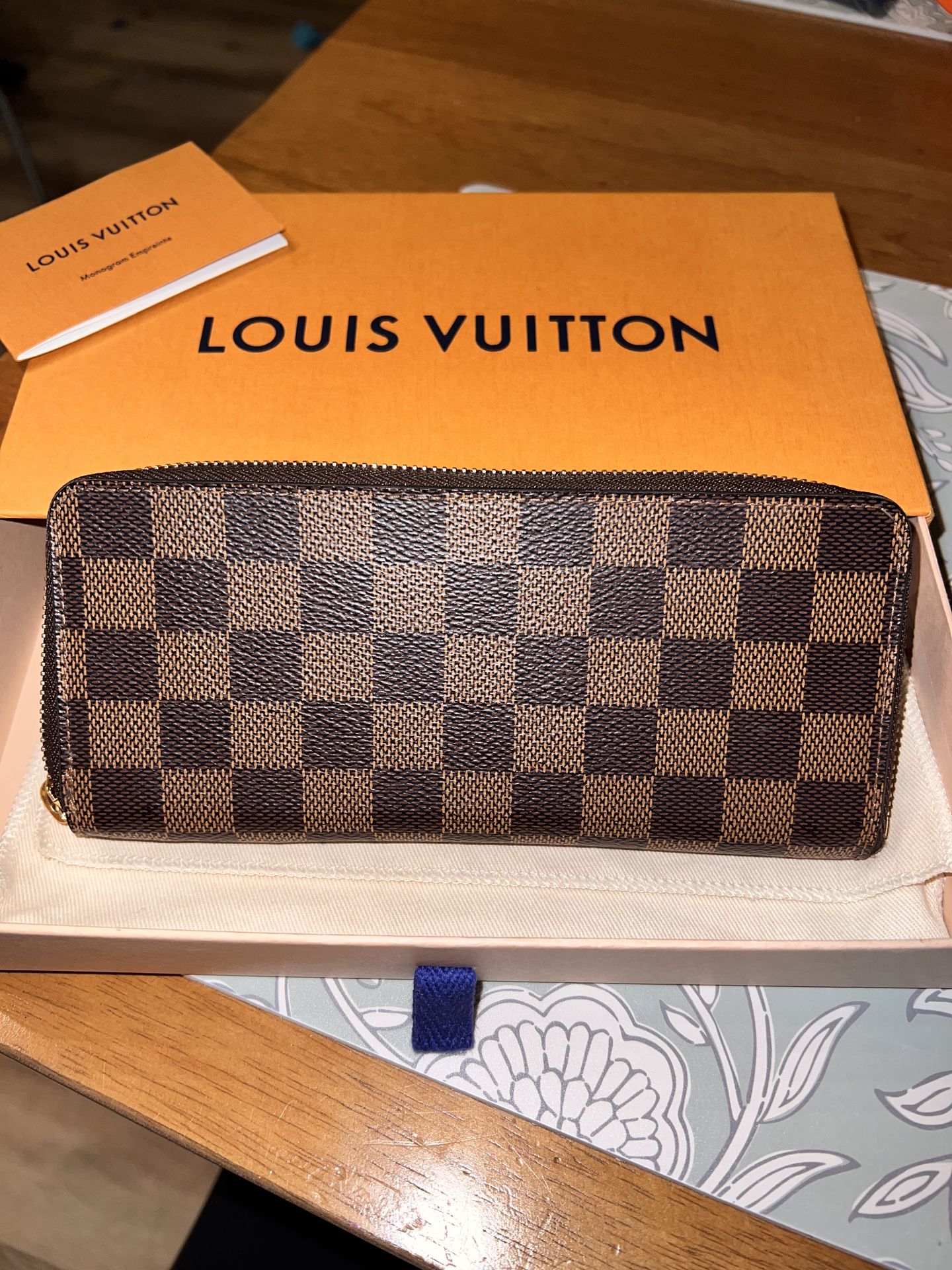 Louis Vuitton Clemence wallet