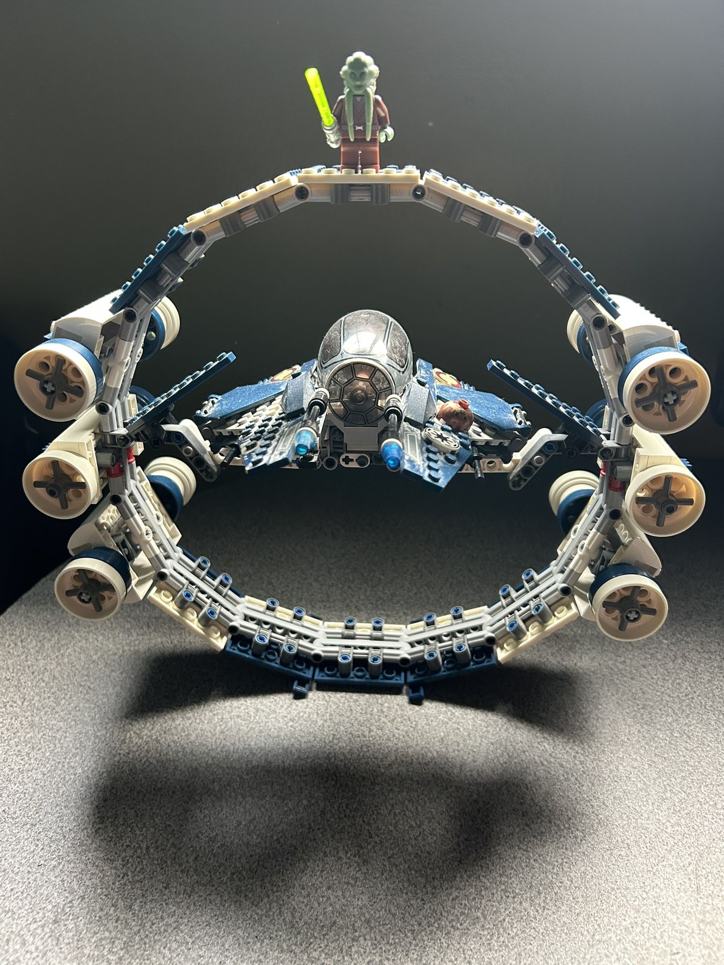 LEGO Star Wars: Jedi Starfighter with Hyperdrive Booster Ring (7661)
