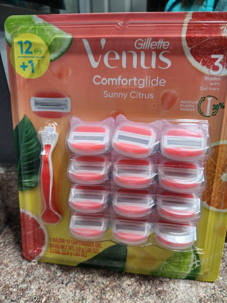 New Gillette Venus ComfortGlide Sunny Citrus (1 handle/12 cartiridges)