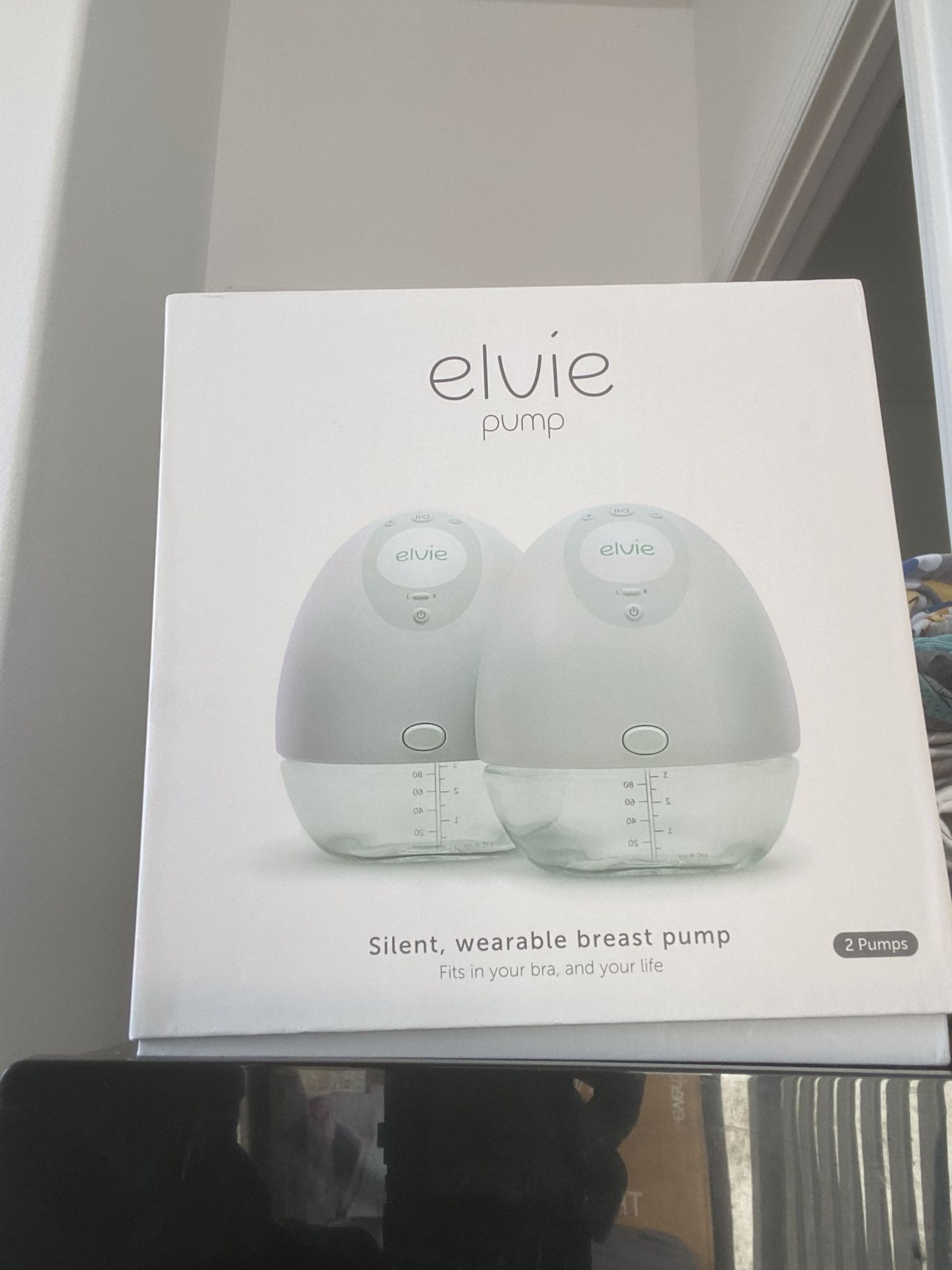 Elvis Wireless Breast Pump