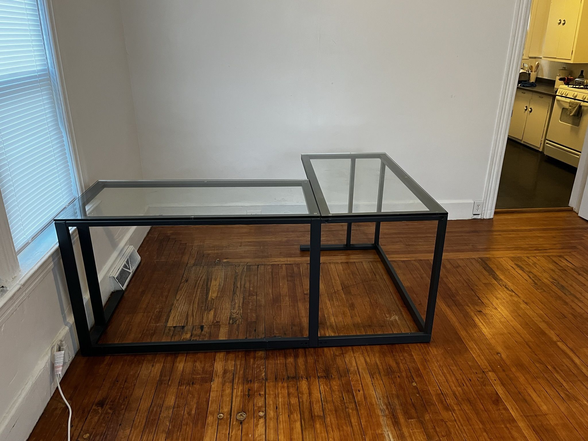Corner Desk With Glass Top (L-Shaped)