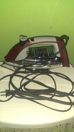 Shark Steam Iron