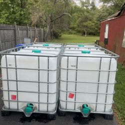 Used Like New Totes Delivery 🚚 Available 