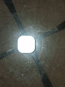 Apple AirPods Charging Case