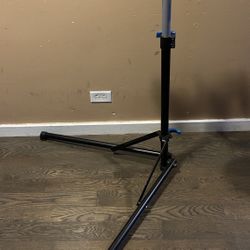 Goehner’s Heavy Duty Bike Repair Stand. (Max Load 100lbs)