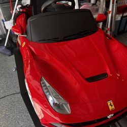 Rastar Battert Powered Kids Car Can Be Controlled With Remote Controller 