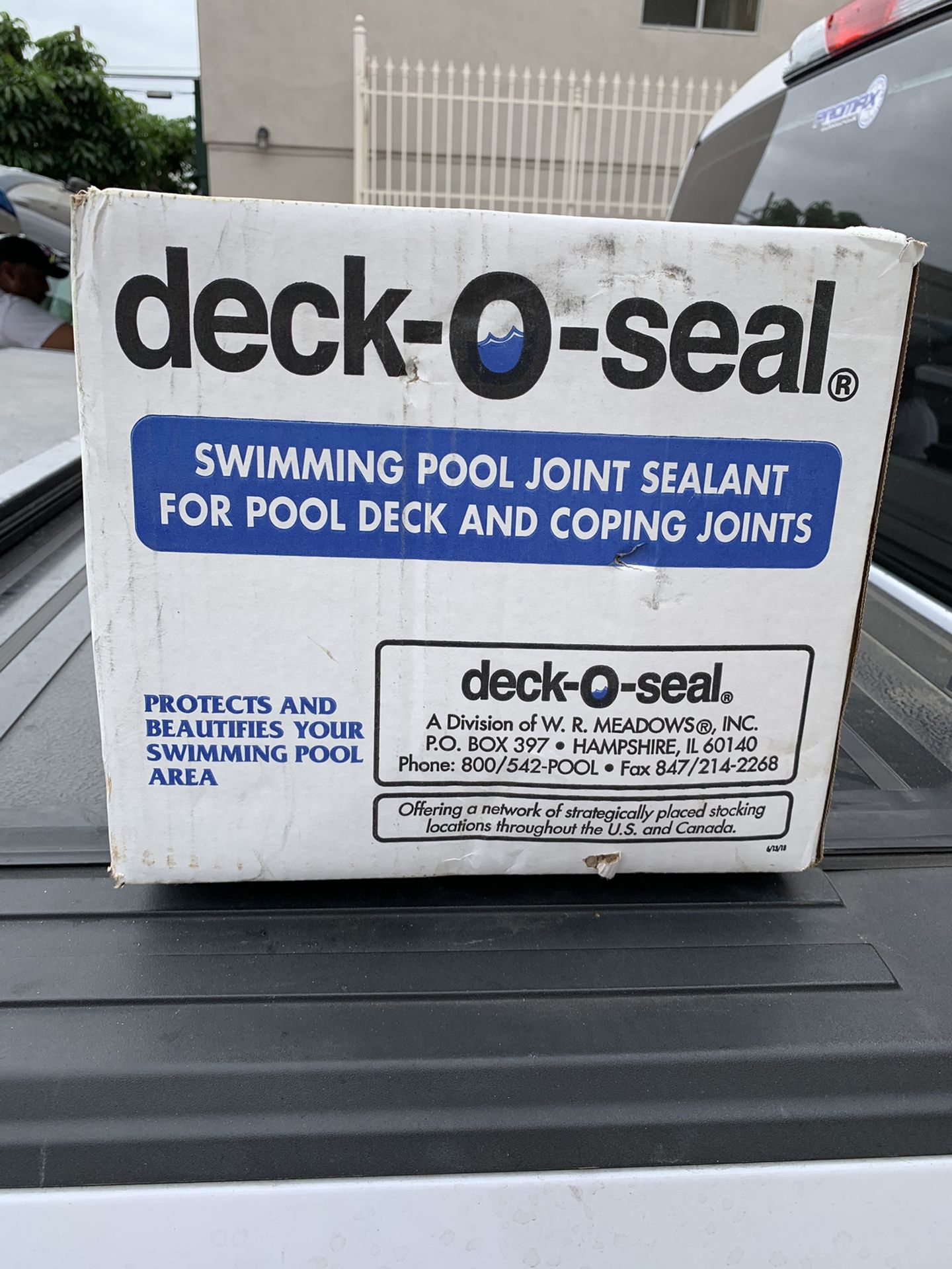 Deck o seal pool joint deck coping