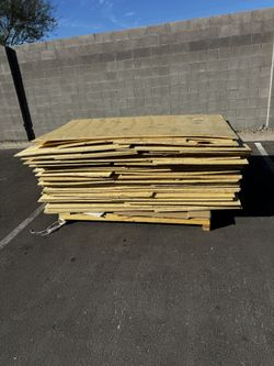 Plywood
