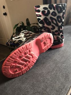 Girls rain boots