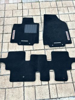 2020 Nissan Pathfinder Floor Mats
