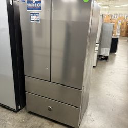 Bertazzoni Professional Series REF36FDFIXNV Refrigerator Scratch and Dent Sale