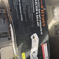 DeNova Hortilux DE 1000 Watt Integrated Reflector & Ballast