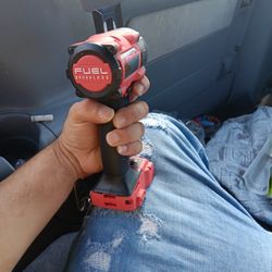 Milwaukee 3/8impact Wrench