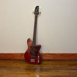 Ibanez 4-String Bass