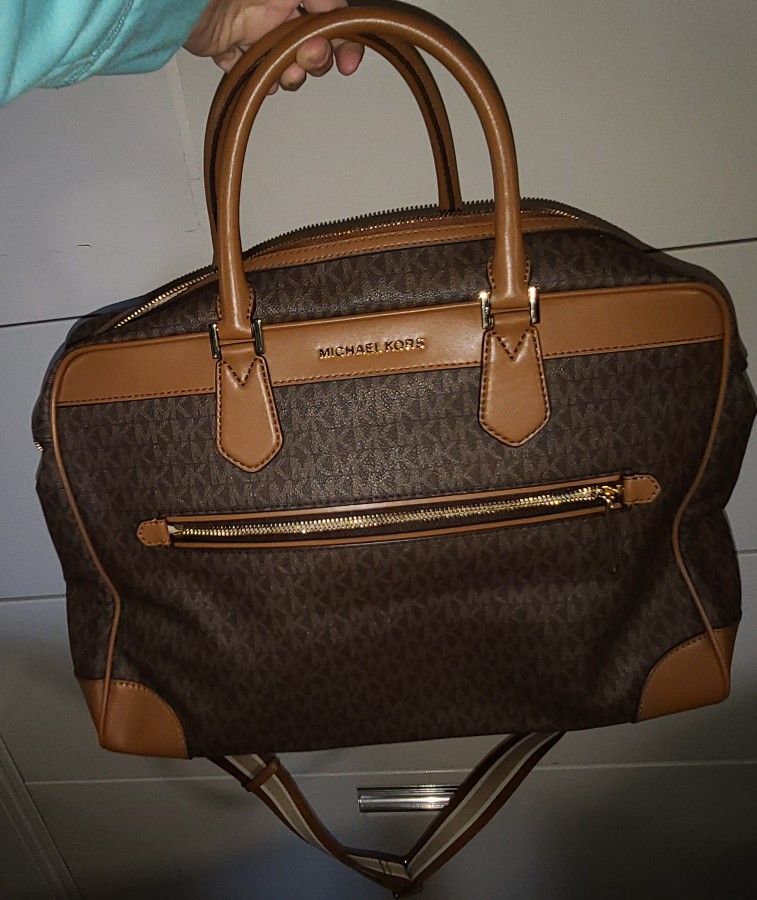 Michael Kros Personal Travel Bag