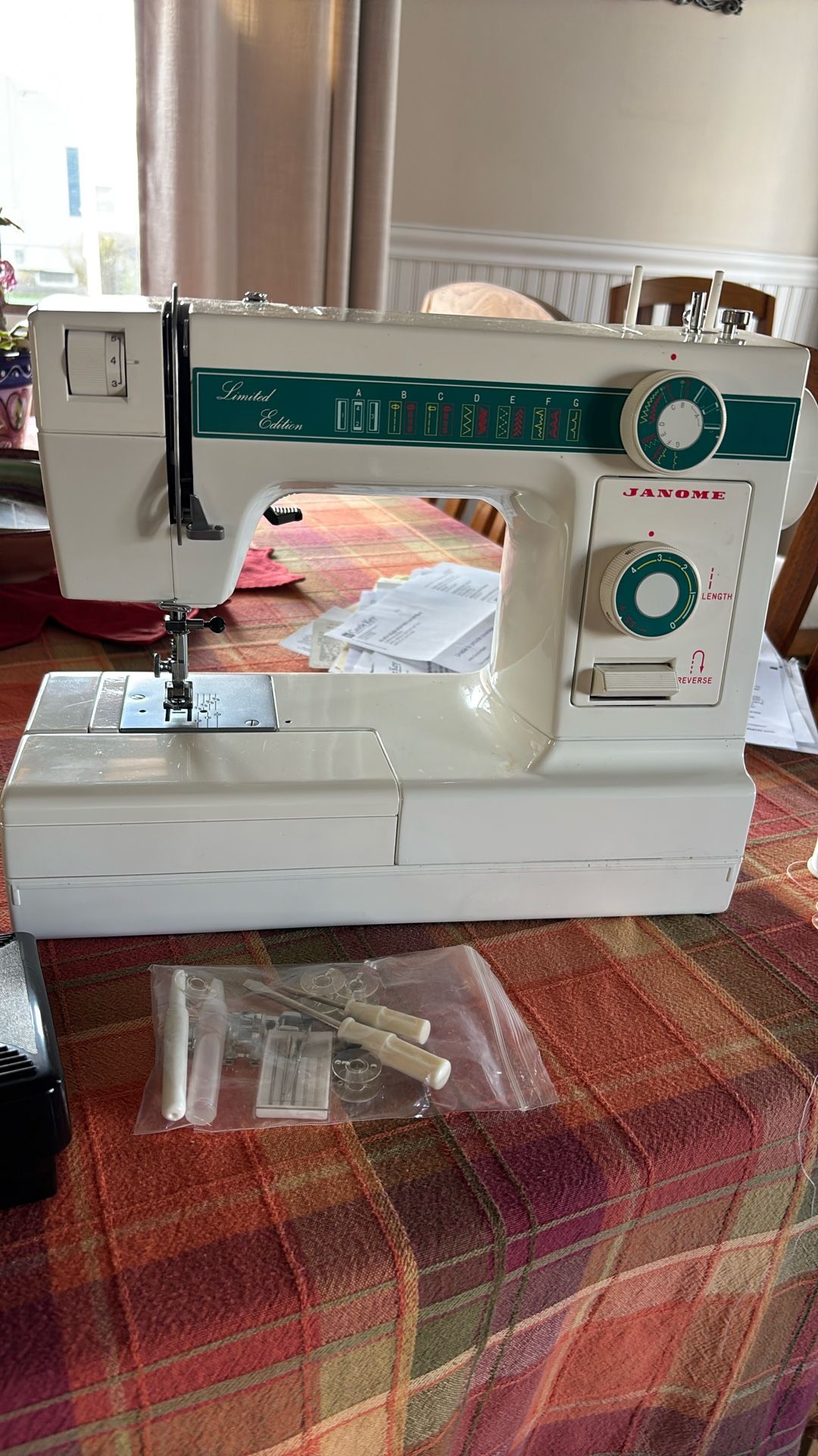 Janine Model #108 Home Sewing Machine