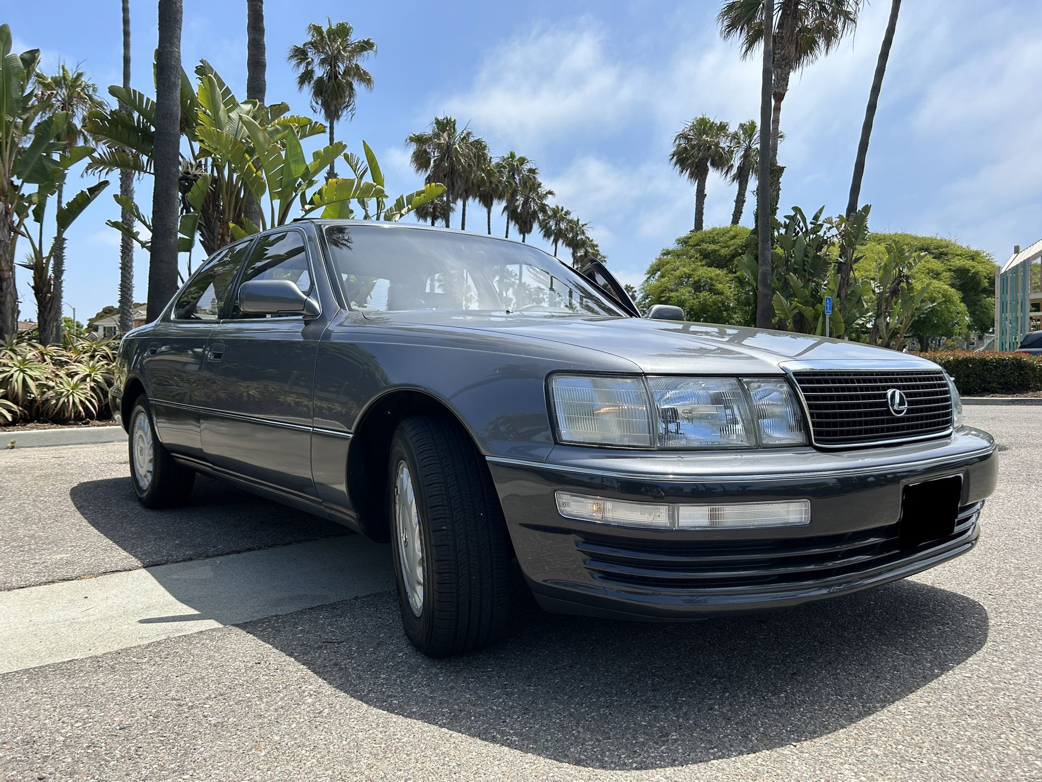 1991 Lexus LS 400