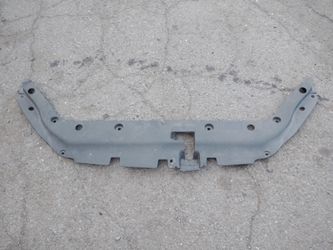 2006-2012 TOYOTA RAV-4 RADIATOR SUPPORT COVER