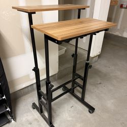 Standing desk 